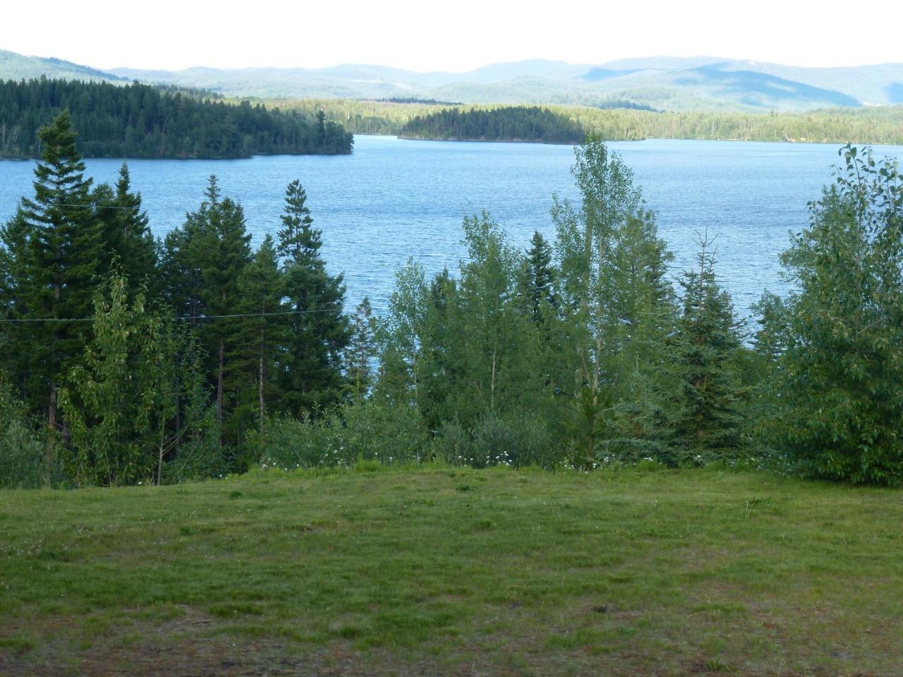 Bridge Lake Little Black Bear Lodge/B&B מראה חיצוני תמונה