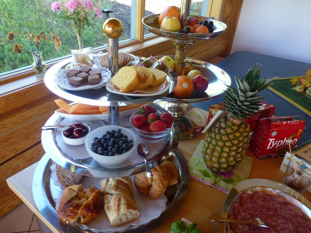 Bridge Lake Little Black Bear Lodge/B&B מראה חיצוני תמונה